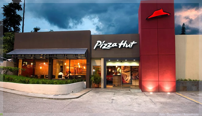Carlos Wizard anuncia fusão da MultiQSR, dona de Pizza Hut e KFC, com IMC
