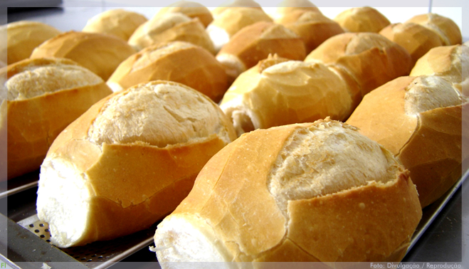 Brasileiro não abre mão do pãozinho e categoria industrializada cresce no País