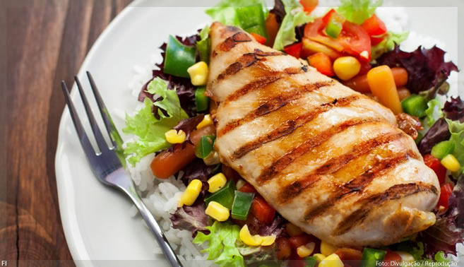Consumo de carne de frango deverá aumentar com recessão