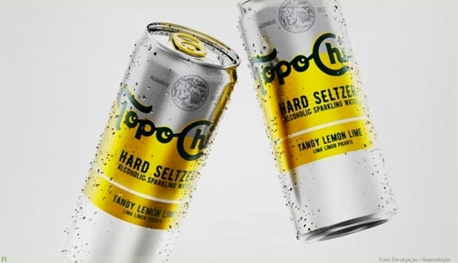 Coca-Cola prepara versão alcoólica da Topo Chico para América Latina e EUA