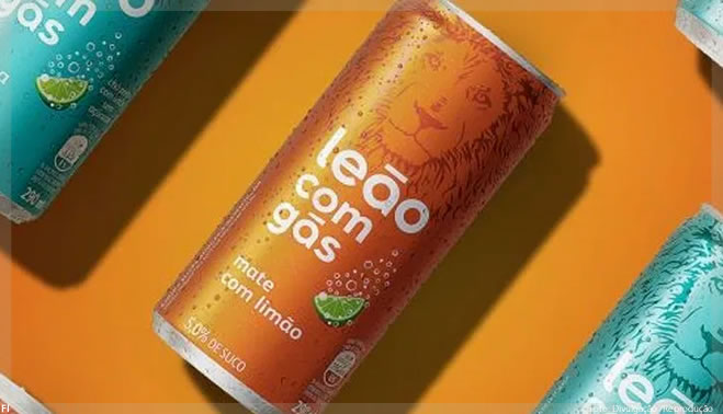 Leão lança linha de chá gelado com gás