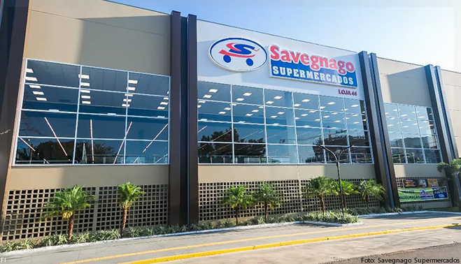 Savegnago investe em robô autônomo e carrinho inteligente